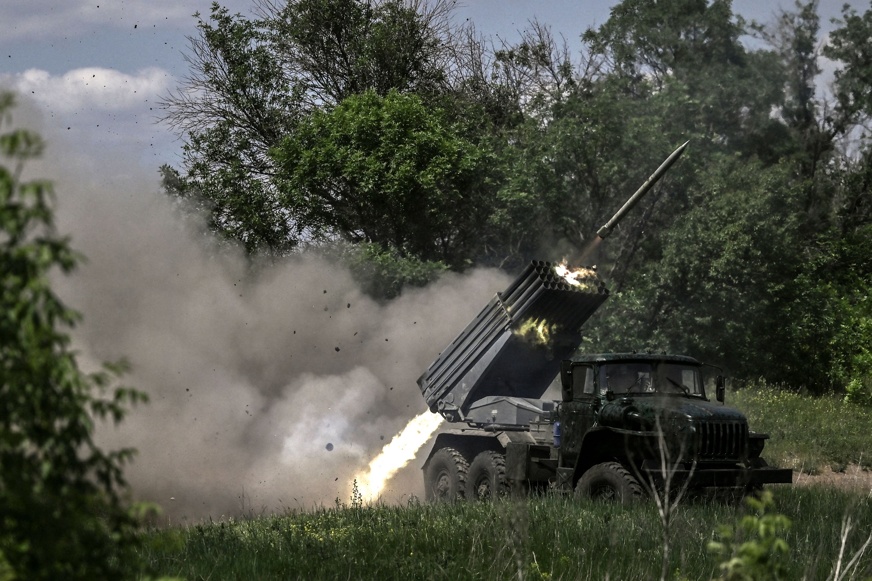 China's Version of HIMARS Could Be 'Game Changer' if Beijing Attacks Taiwan