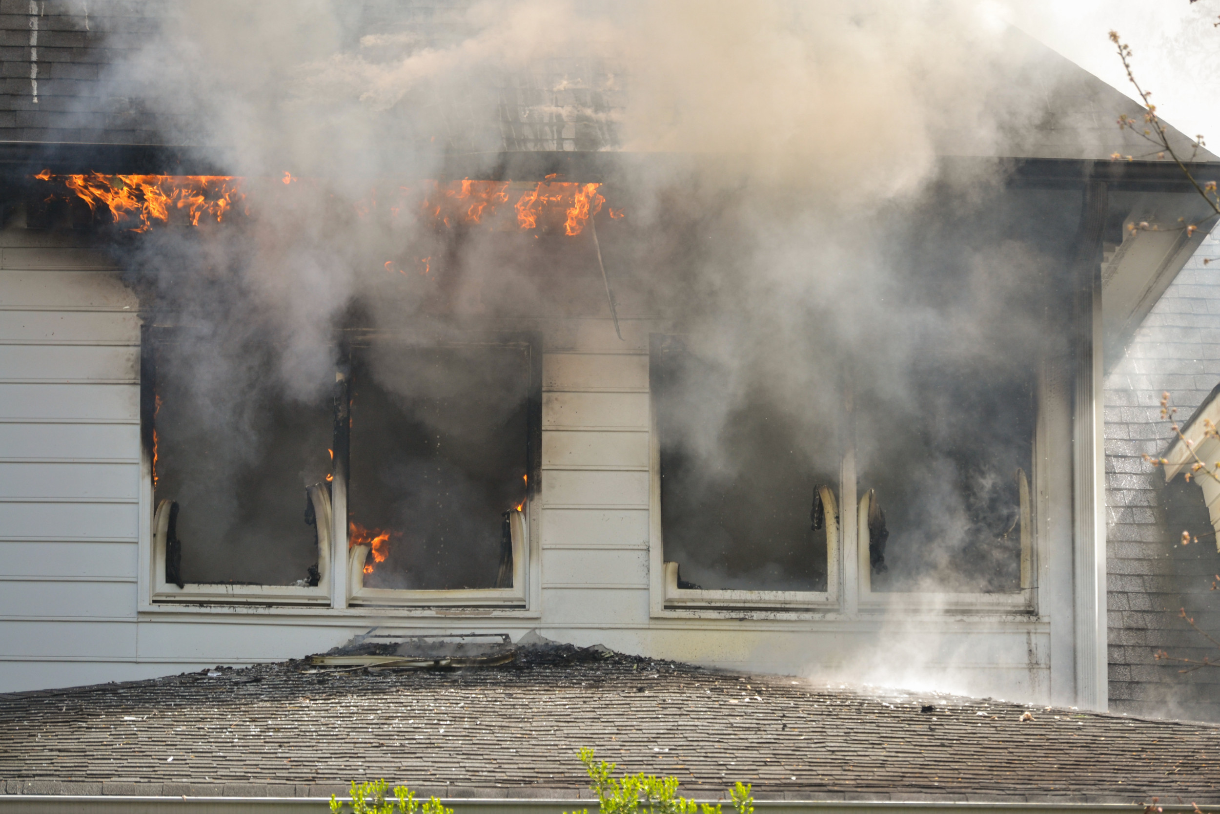 Firefighter Responds to Roaring House Blaze Trapping His Family; 10 Killed