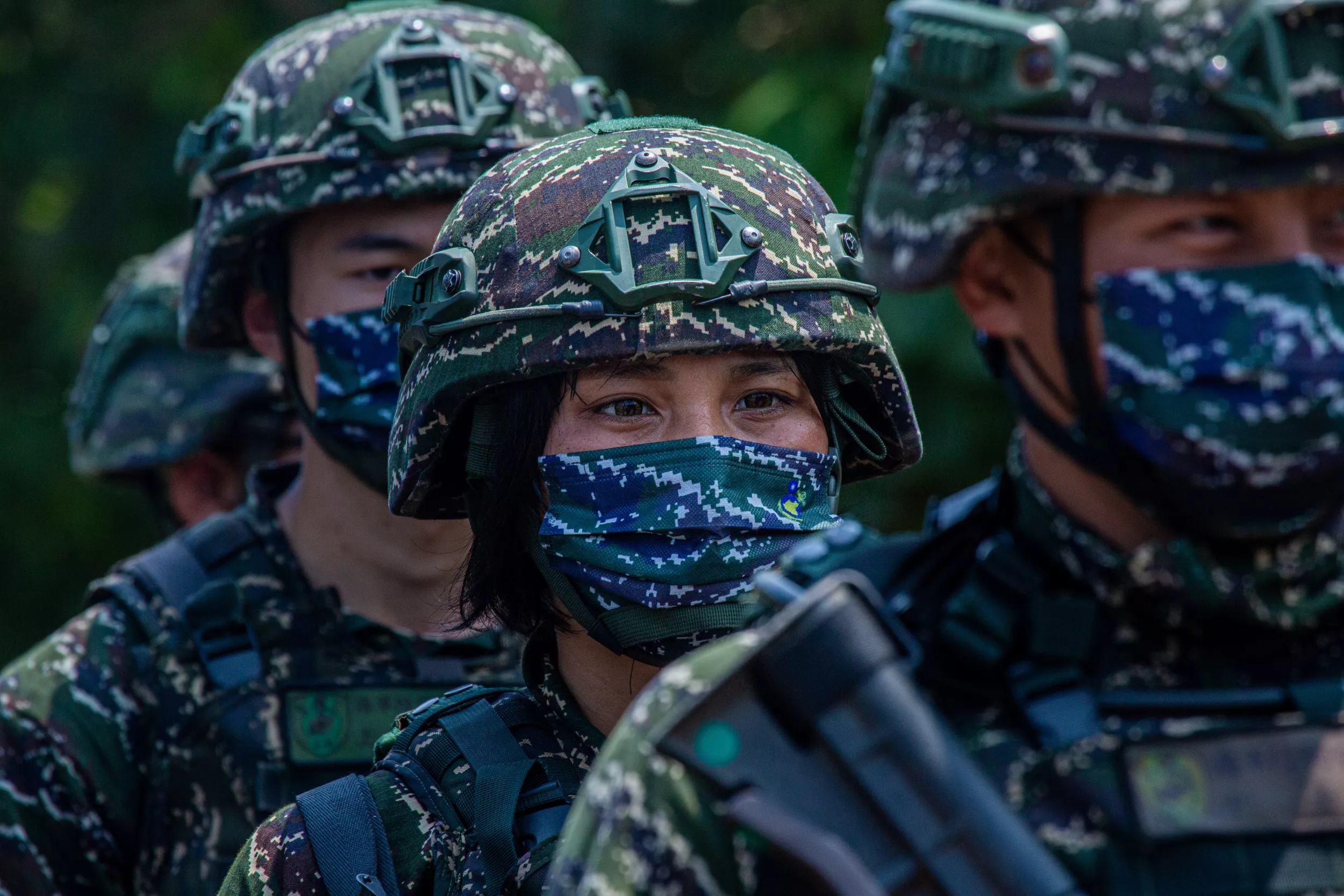 Chinese Official Says U.S. 'Making War' While China 'Makes Everything Else' - Vimarsana News