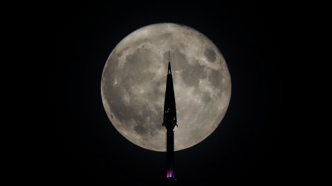 Full Sturgeon Moon 2022: Meaning Behind August Supermoon
