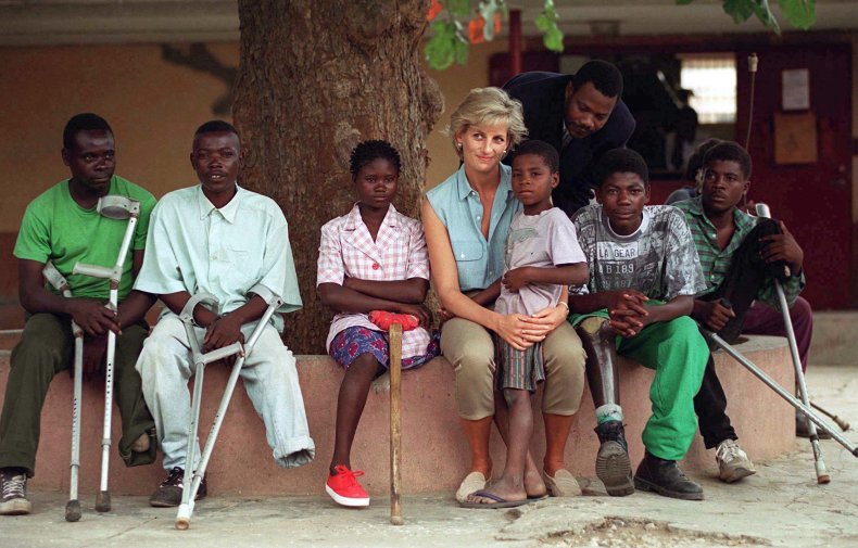 Princess Diana and Landmine Victims, Angola 1997