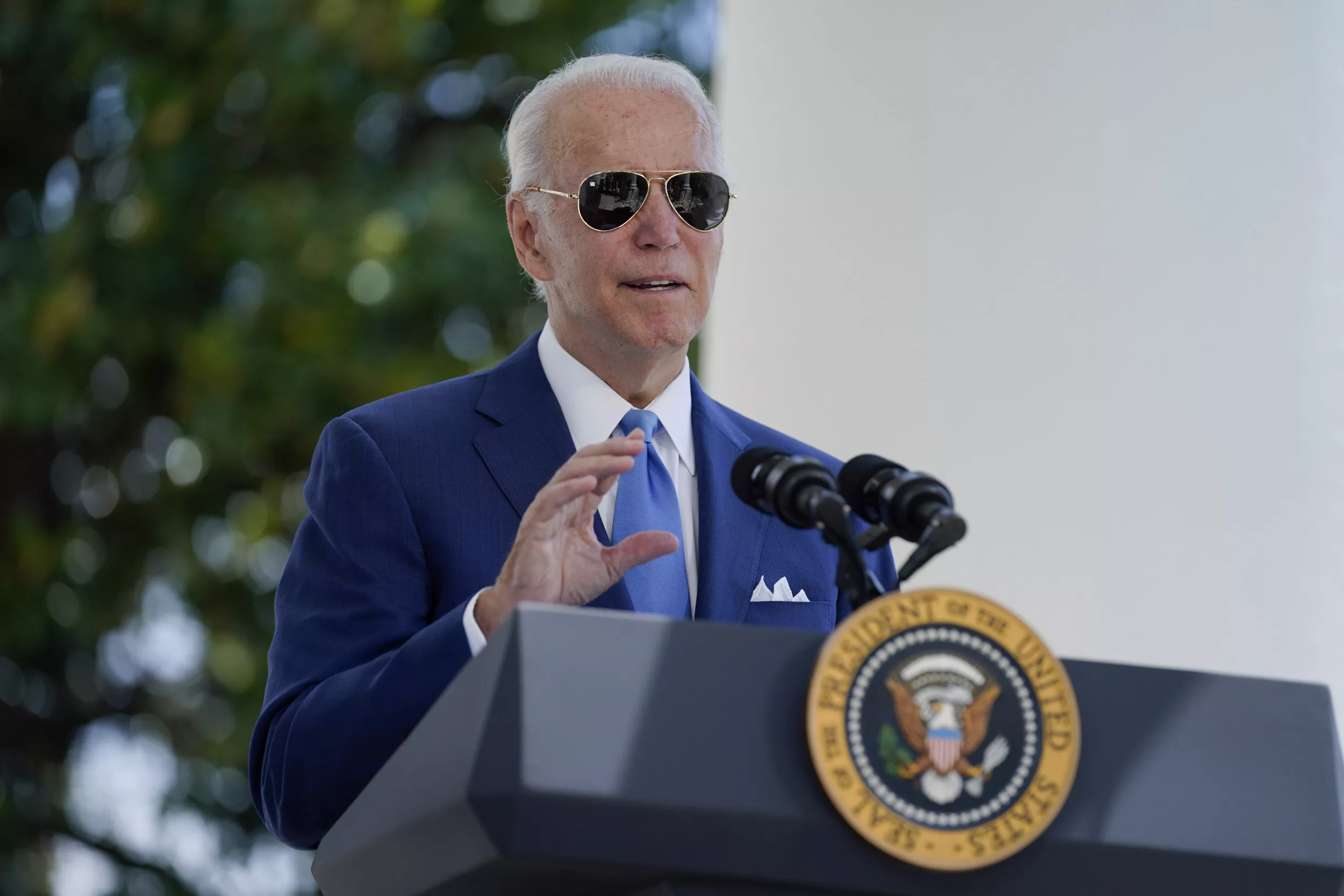 Biden Boosts Legacy with Energy, Health Care Bill. Will Voters Reward Him? - Vimarsana News