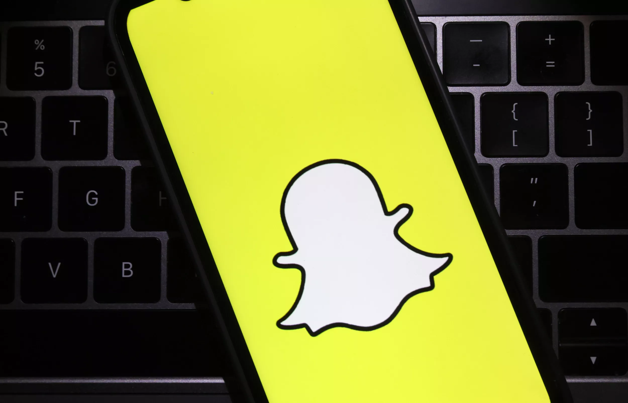 Snapchat's New Parental Control Still Has Safety Concerns - Vimarsana News