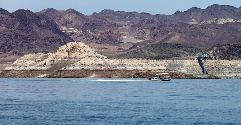 Lake Mead Falls To Just 27% Capacity
