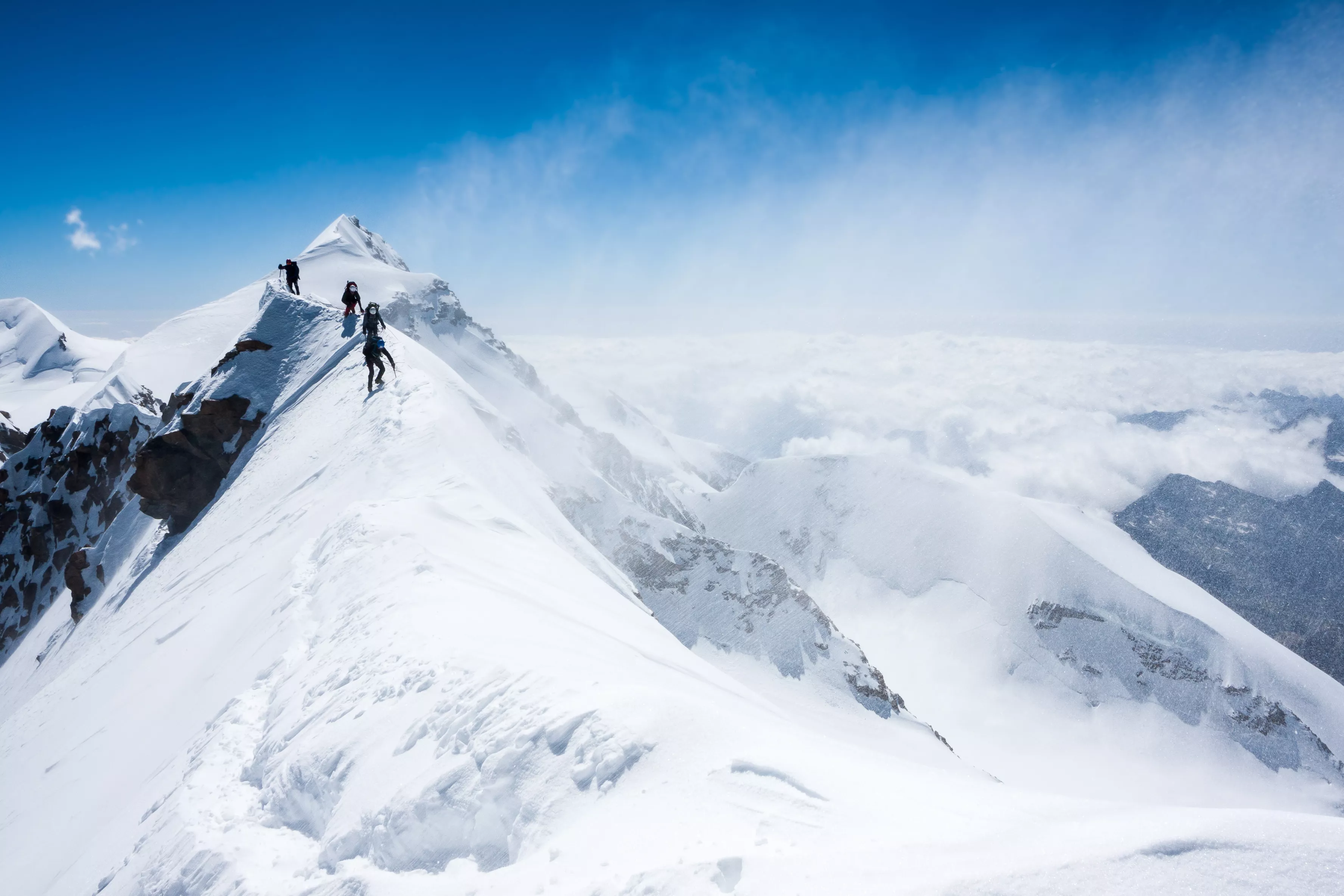 Dead Bodies Keep Emerging From the Ice After Years Locked Away in Glaciers - Vimarsana News