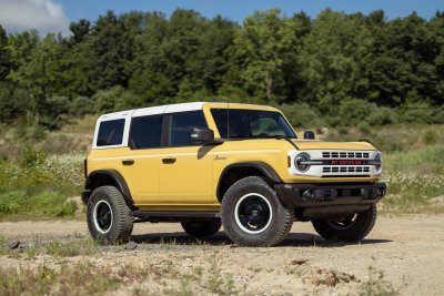 2023 Ford Bronco Heritage edition 2023 Ford Bronco Heritage edition