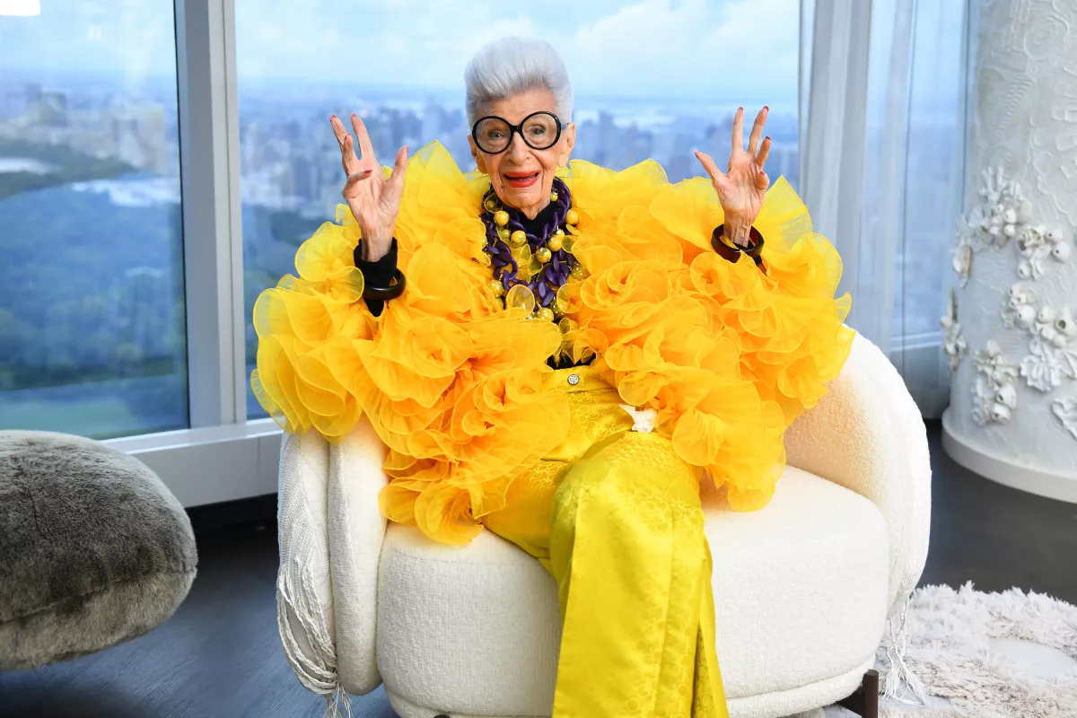 Iris Apfel Reveals Why Being 'Fashionable' Is the Reason You Lack Style - Vimarsana News