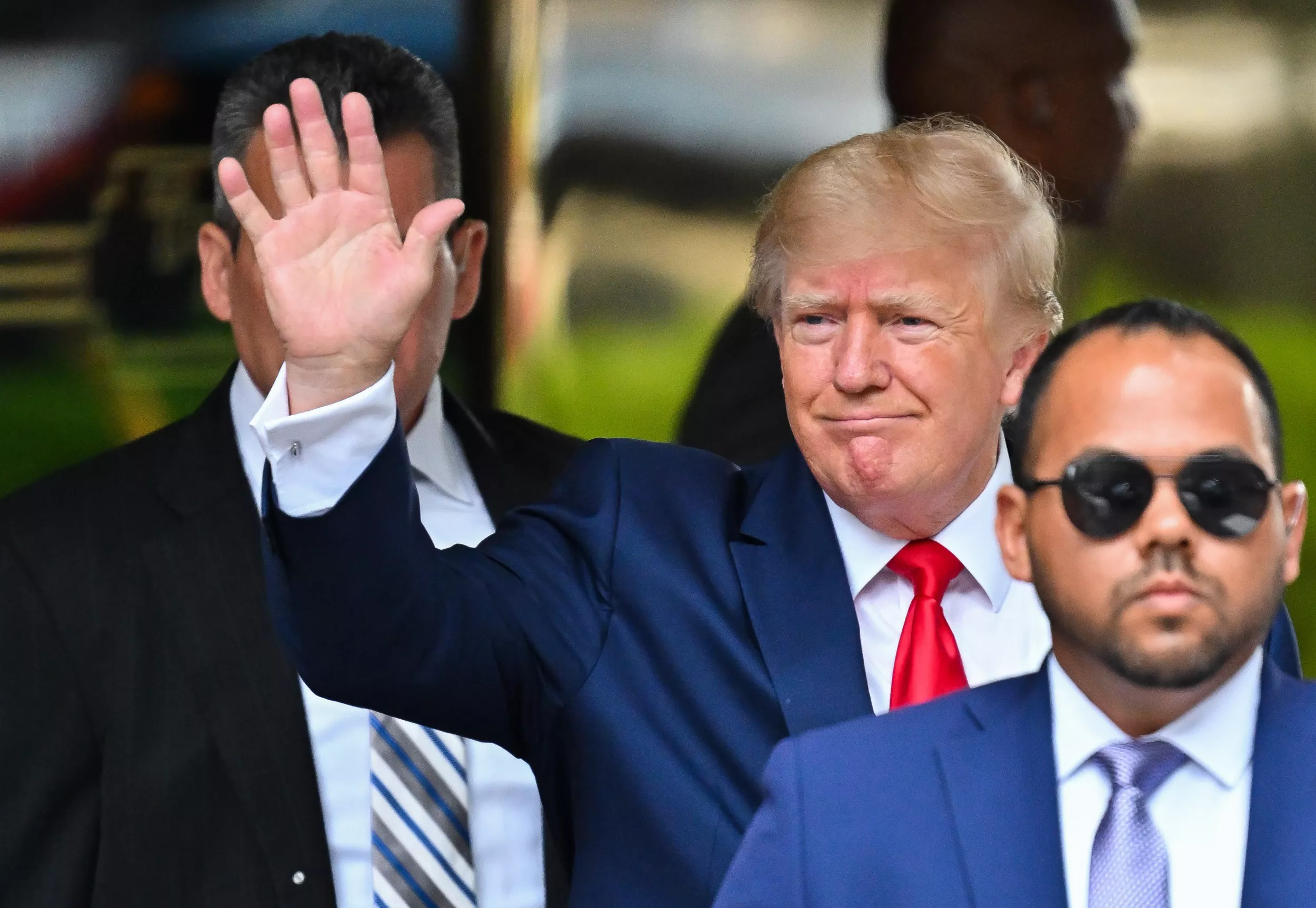 Senate Candidate Slammed for Comparing Obama and AOC to Trump Raid - Vimarsana News