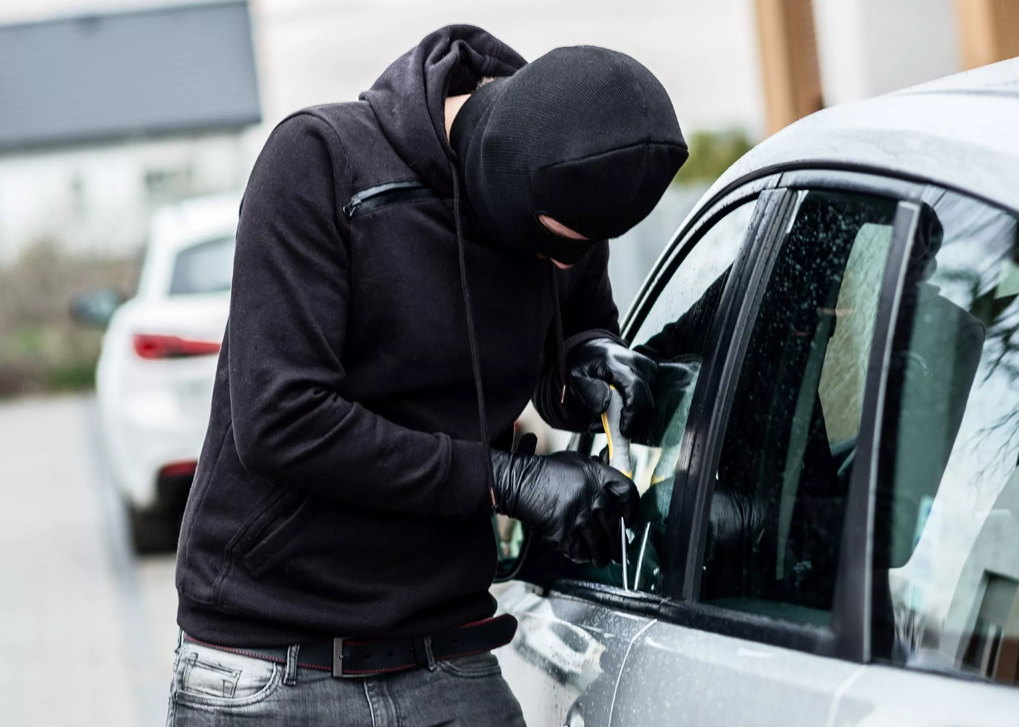 'Thief' Leaves Letters on Cars Asking for Donations to Help Stop Stealing - Vimarsana News