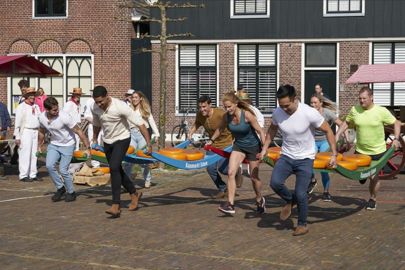 The Bachelorette 2022 Rachel group date