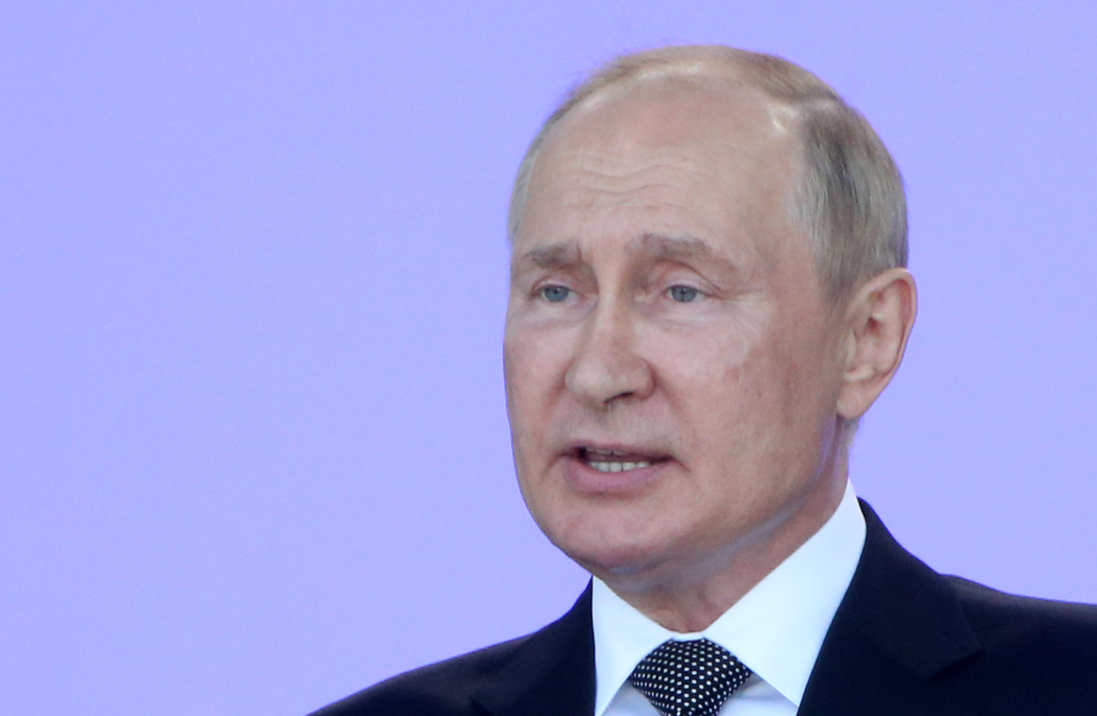 Putin Says U.S. Using Ukrainians as 'Cannon Fodder', Trying to Prolong War