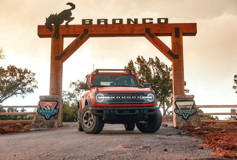 Ford Bronco Texas Off-Roadeo Sign