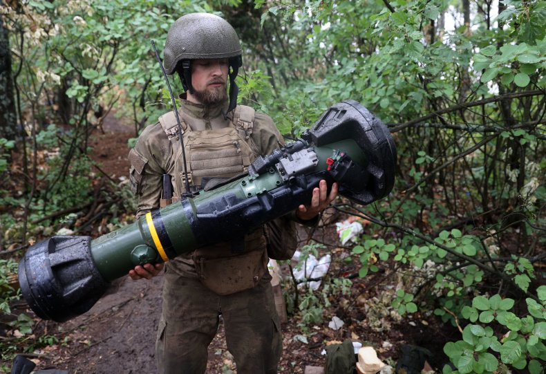 Ukrainian soldier with NLAW on the Kharkiv front