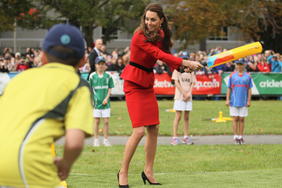 Kate Middleton Cricket Practice Kate Middleton Cricket Practice