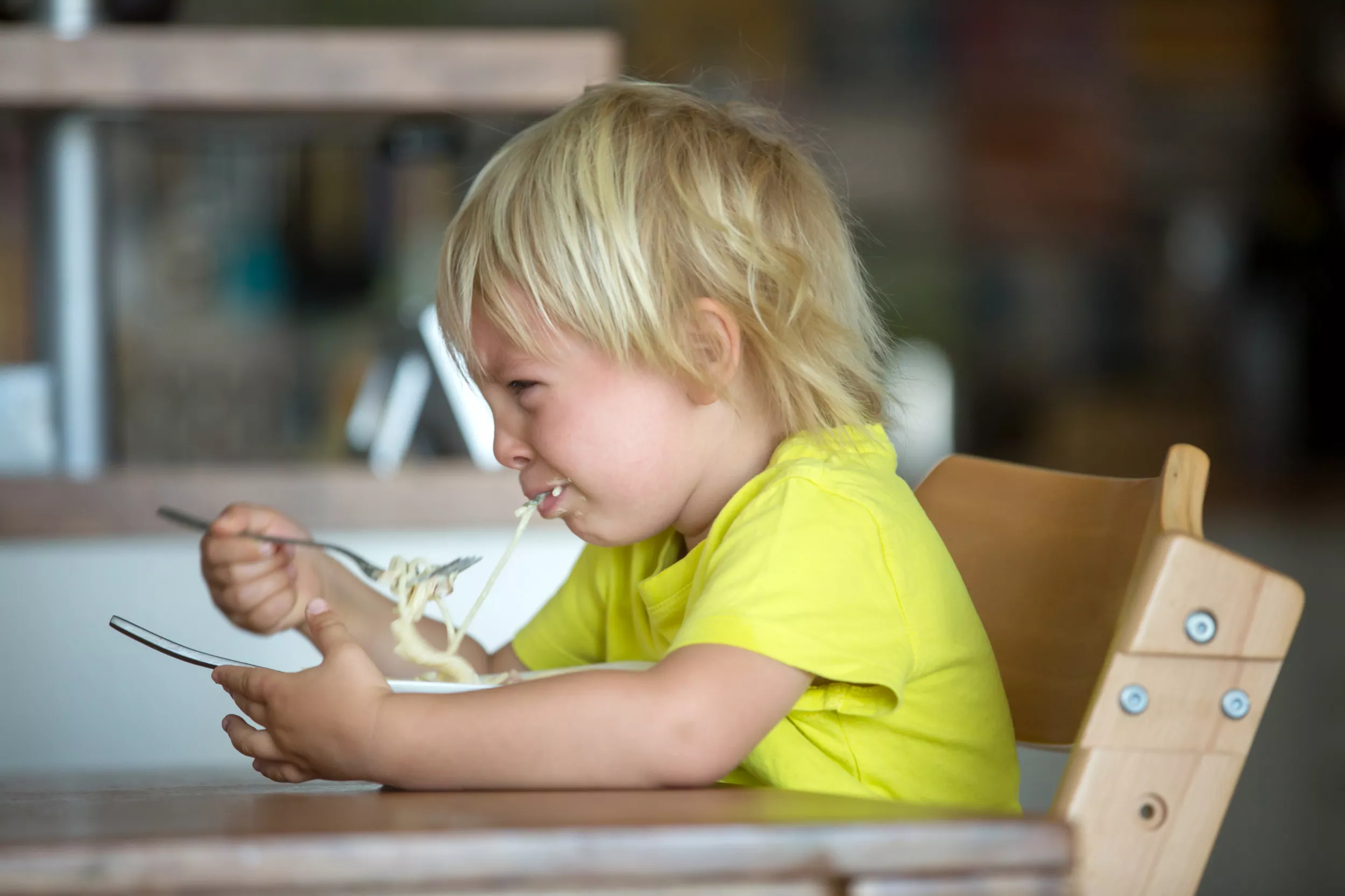 Woman Slammed for Bringing Breastfed Baby to 'High-End' Restaurant - Vimarsana News