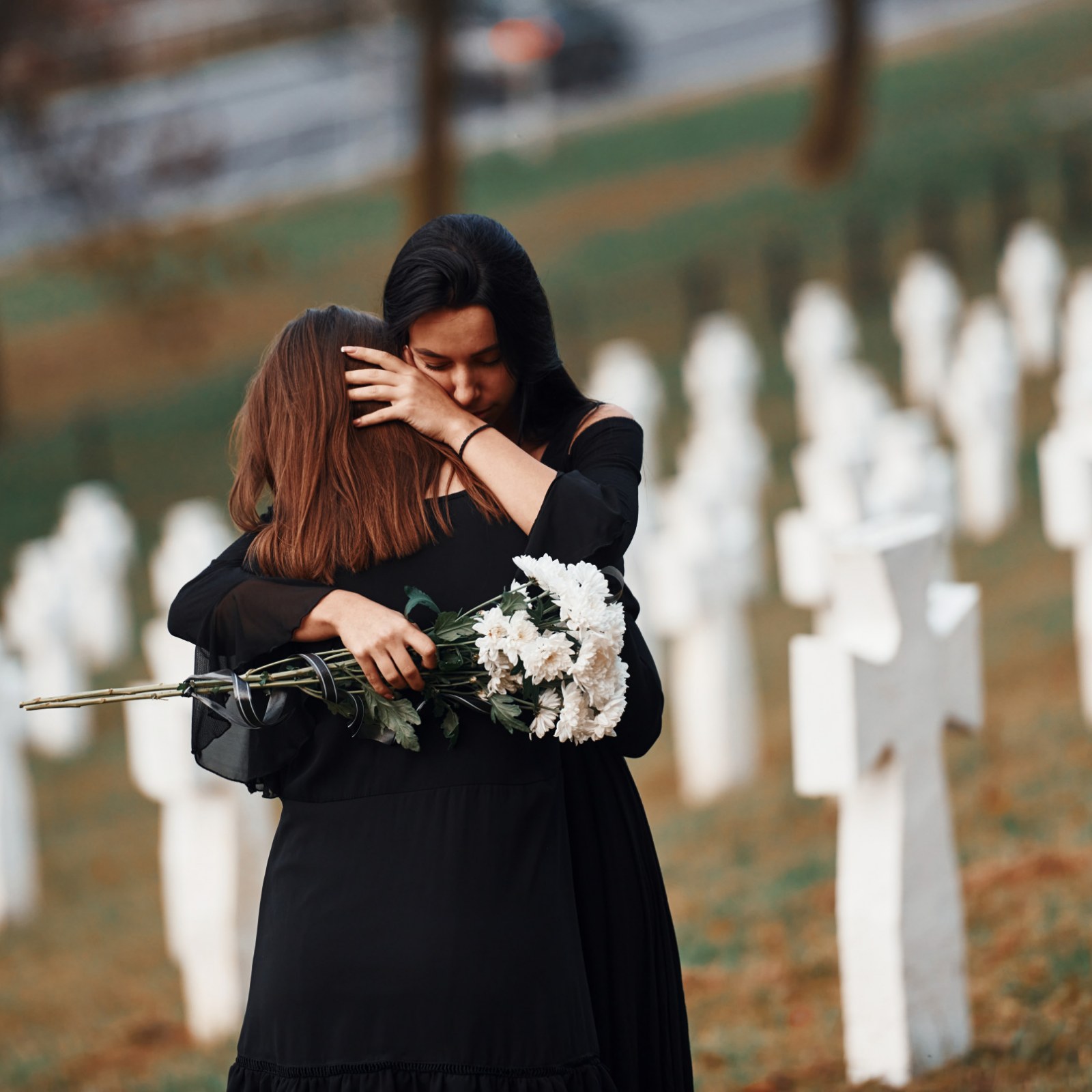 Woman Backed for Not Attending Funeral of Estranged Friend's Husband - Newsweek