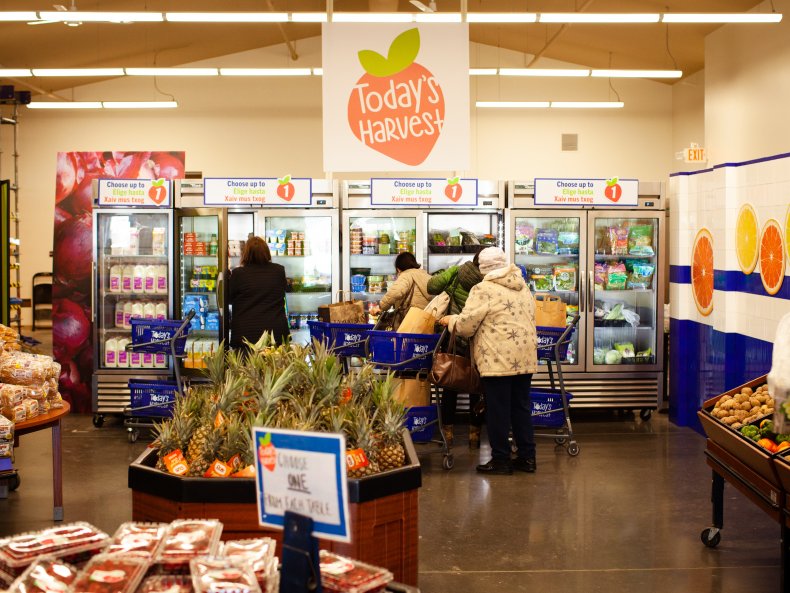 Free Minnesotan Grocery Store and Food Market
