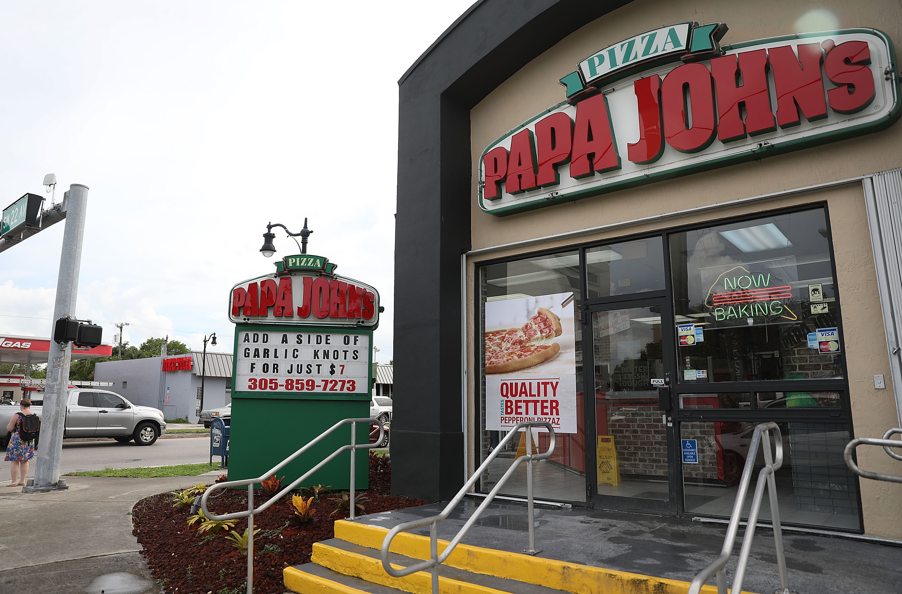 Papa John S Employee Dress Code