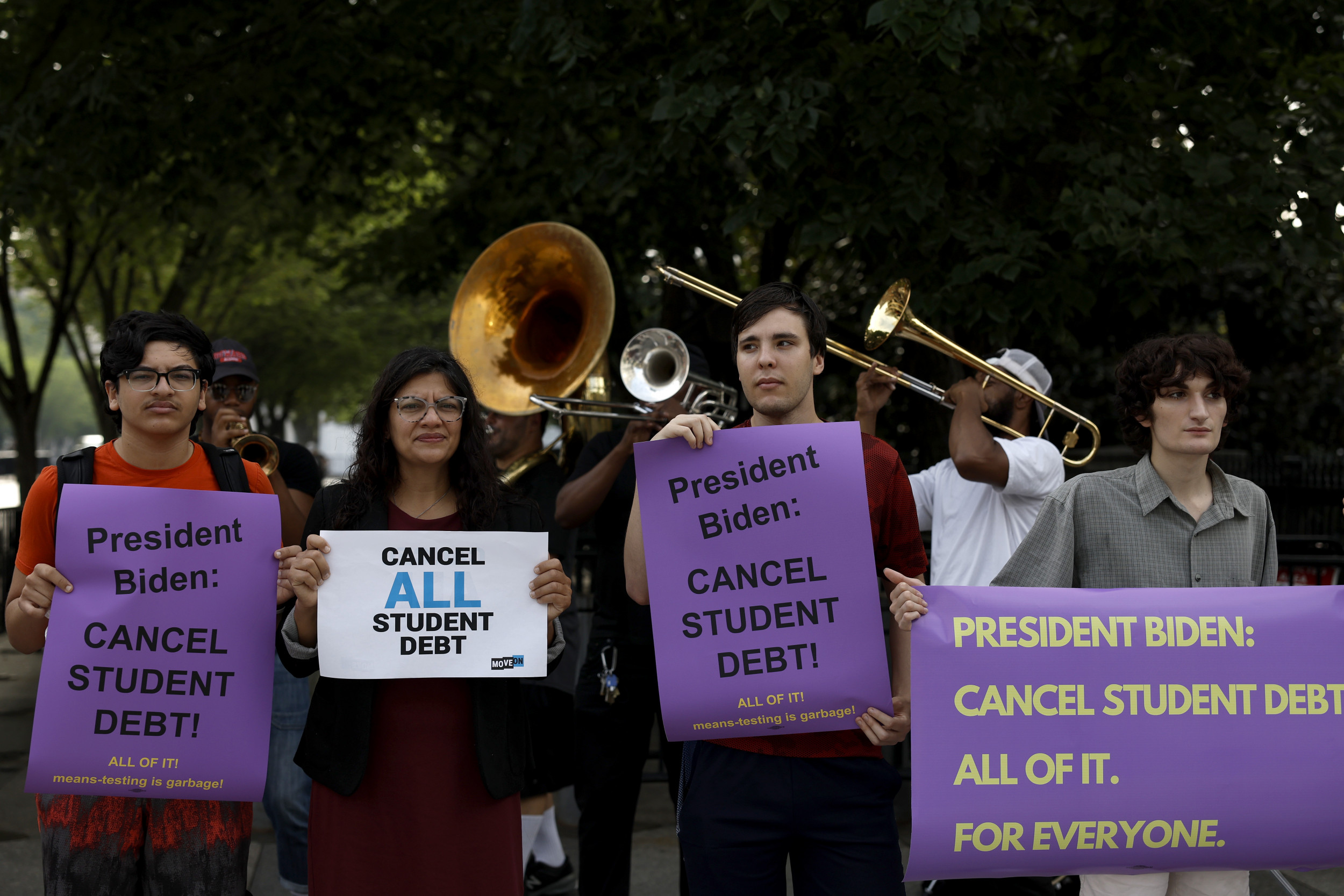 Student Loan Forgiveness Is a Bribe for Young Voters | Opinion