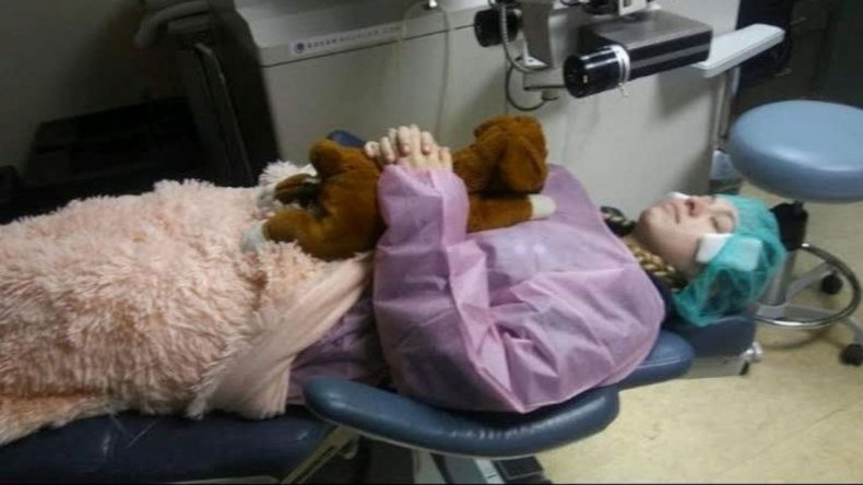 Sophia Corah during eye treatment