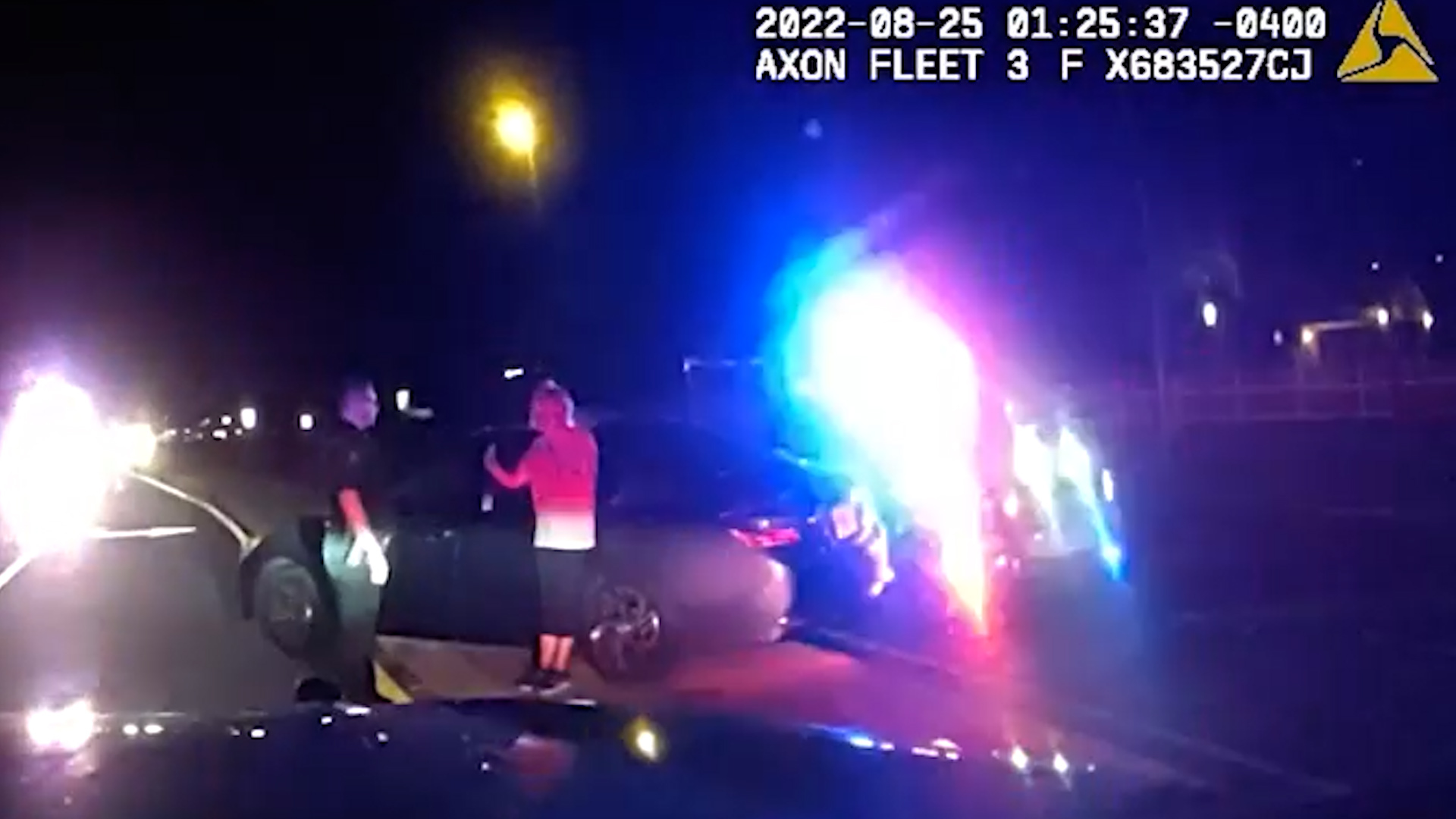 Deputy Stops Elderly Wrong-Way Driver, DUI-Suspect—Video - Newsweek