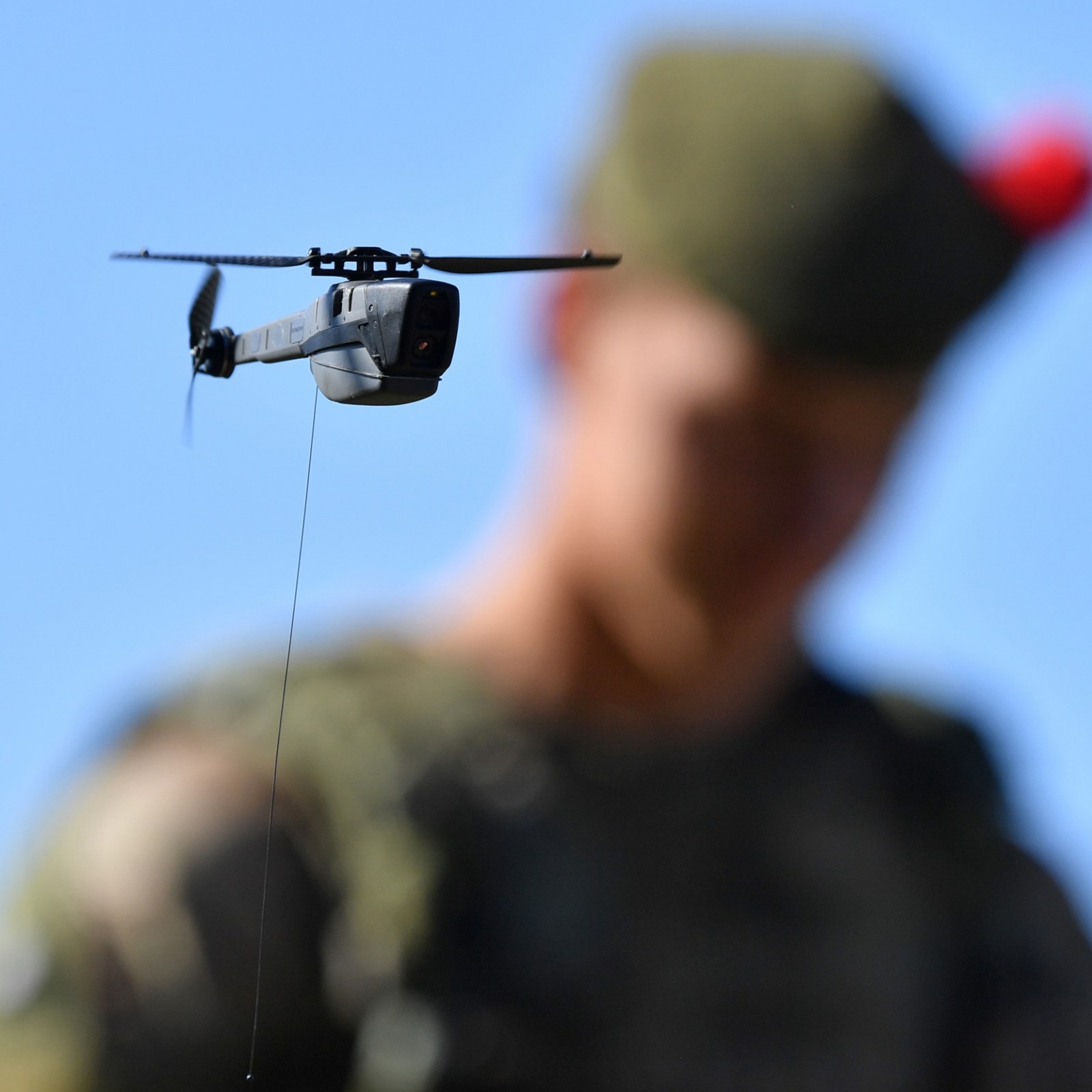 farligt fangst hvordan What Are Black Hornets? The Cutting-Edge Micro-Drones Donated to Ukraine