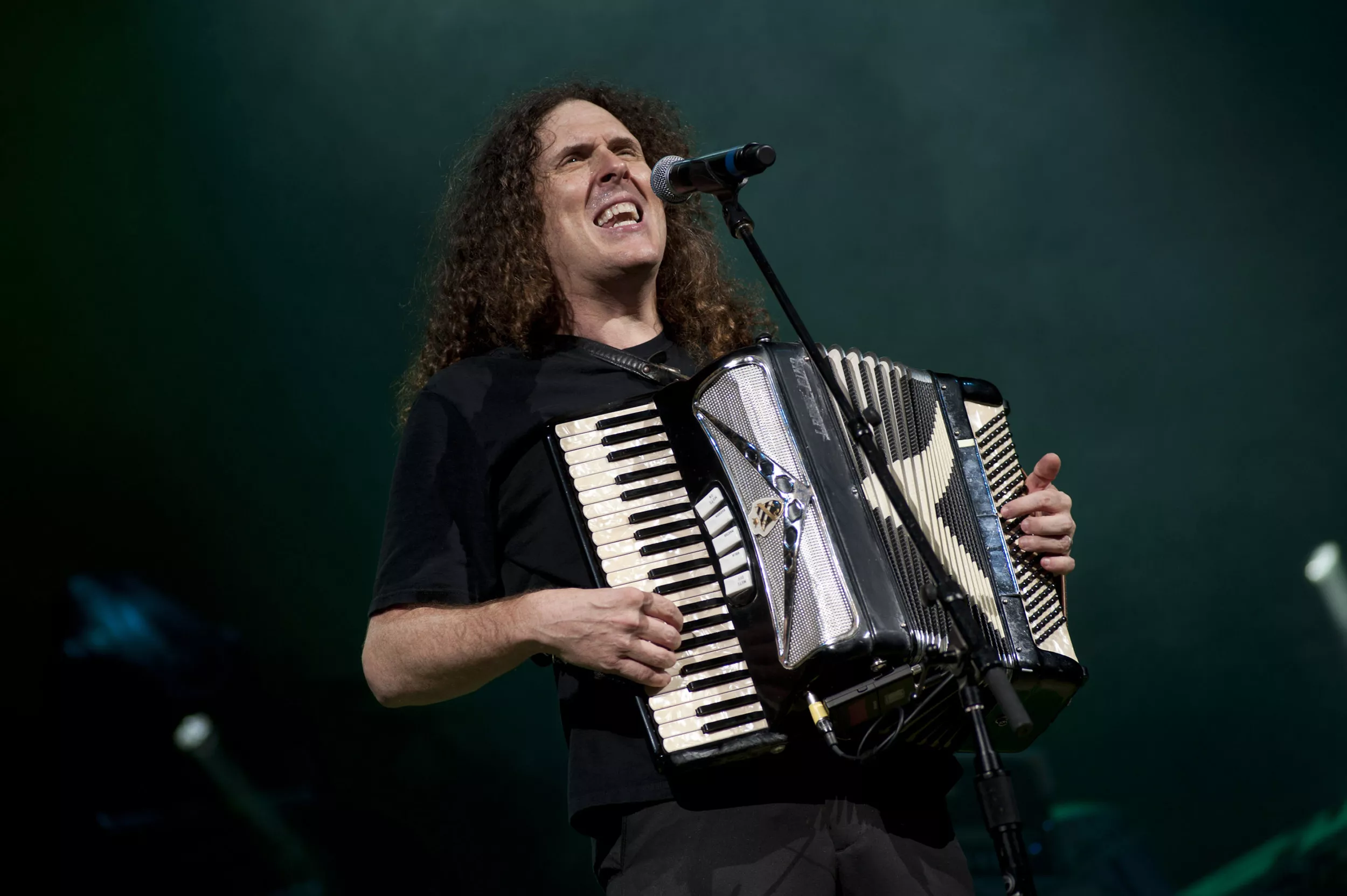 Weird Al's Five Best Parodies, in Honor of His New Biopic Trailer - Vimarsana News