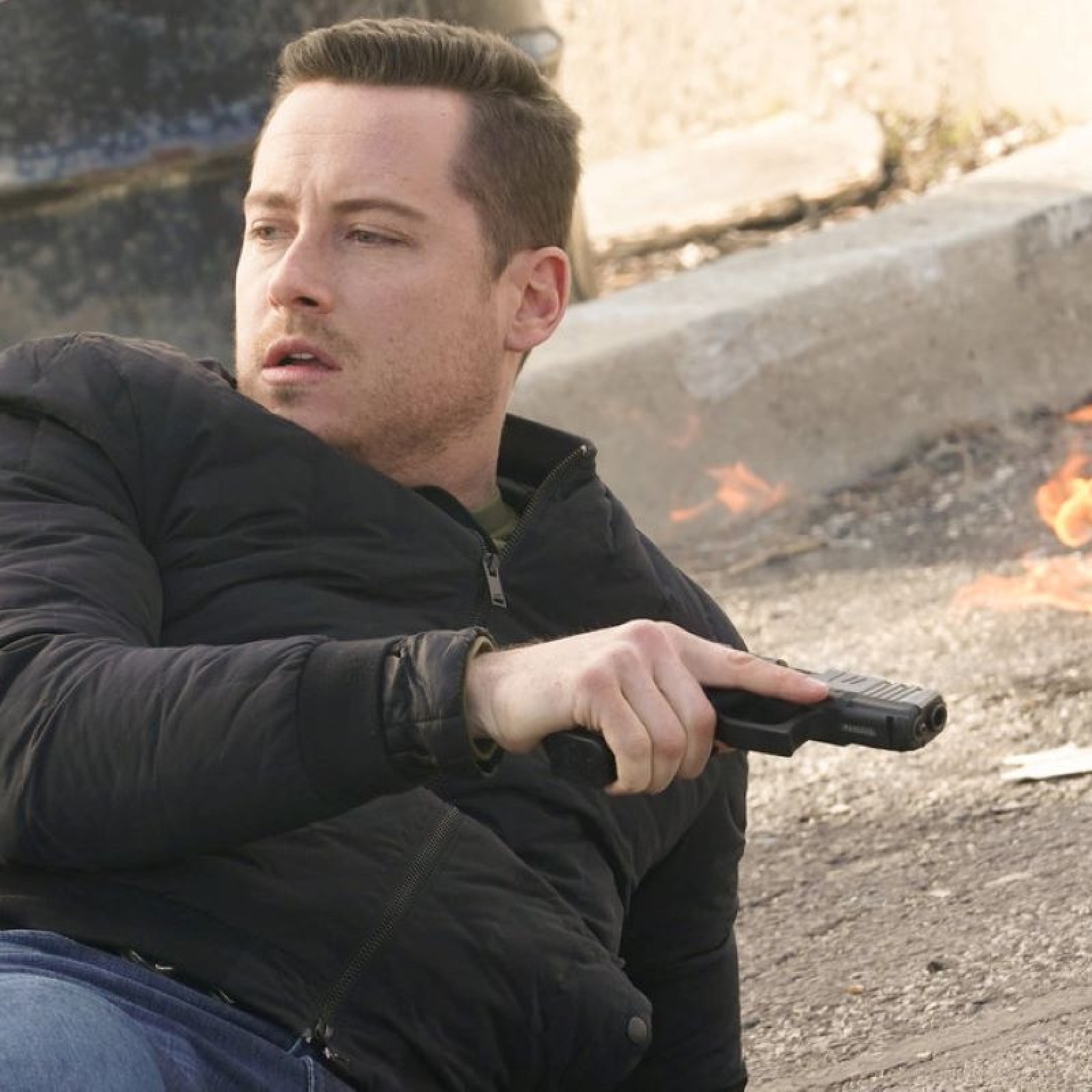 Why is Jesse Lee Soffer Leaving 'Chicago .'?