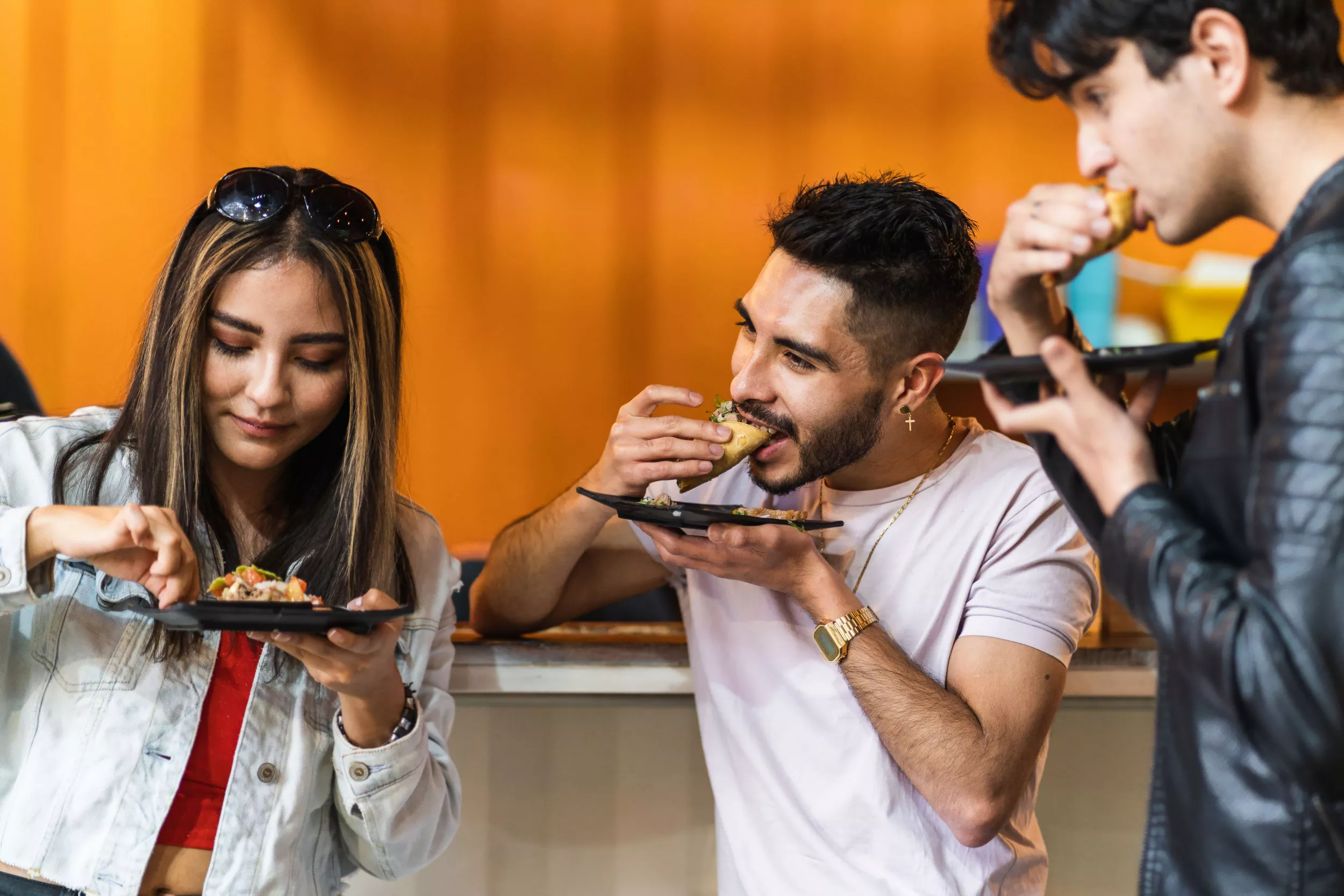 Woman Roasted After Inviting Friends To Taco Festival On Wrong Continent - Vimarsana News