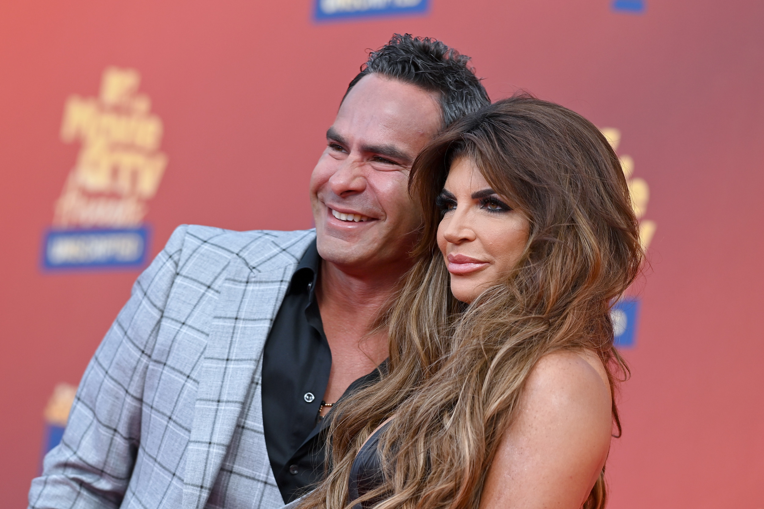 Rhonj Star Teresa Giudice Details Hot Sex Life With Luis In Nsfw Chat Newsweek 