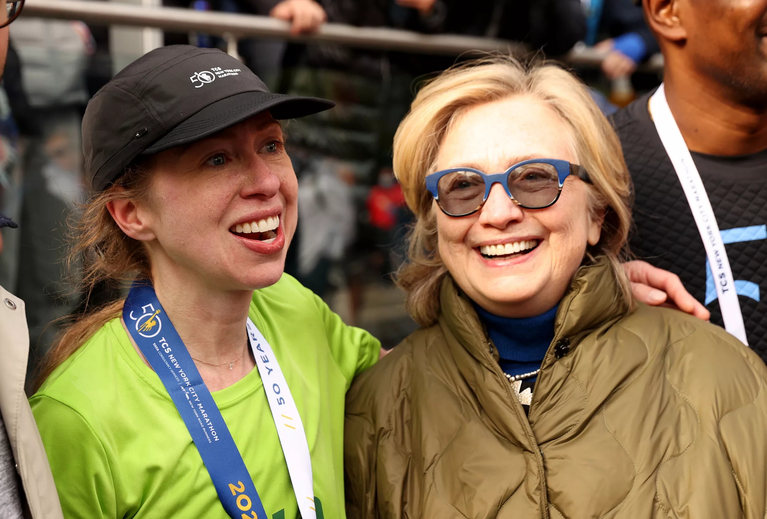Hillary Clinton and Chelsea Clinton to Join Andy Cohen on Bravo's 'WWHL' - Vimarsana News
