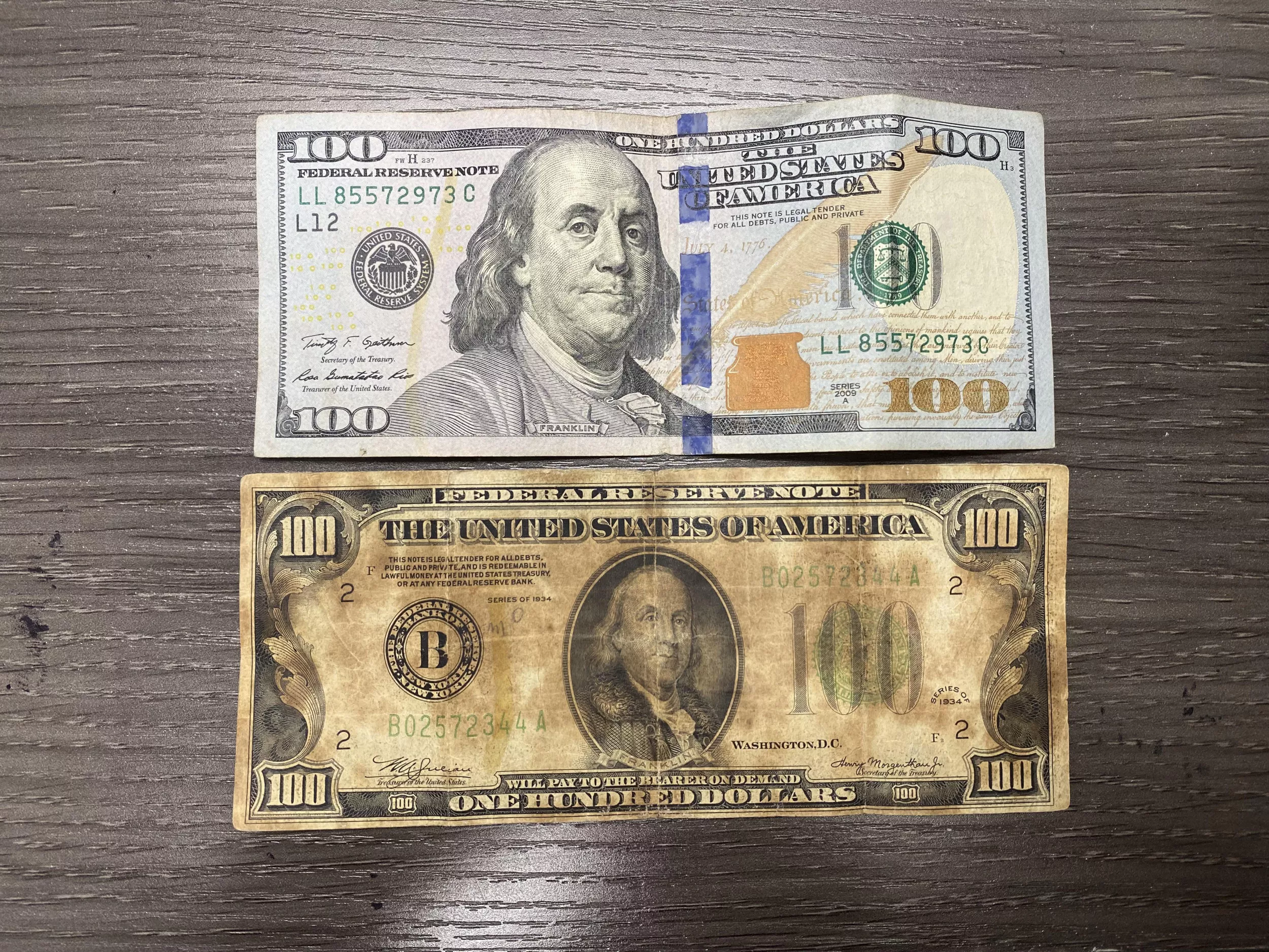 Worker in Shock as Customer Pays With Almost Century-Old $100 Bill - Vimarsana News