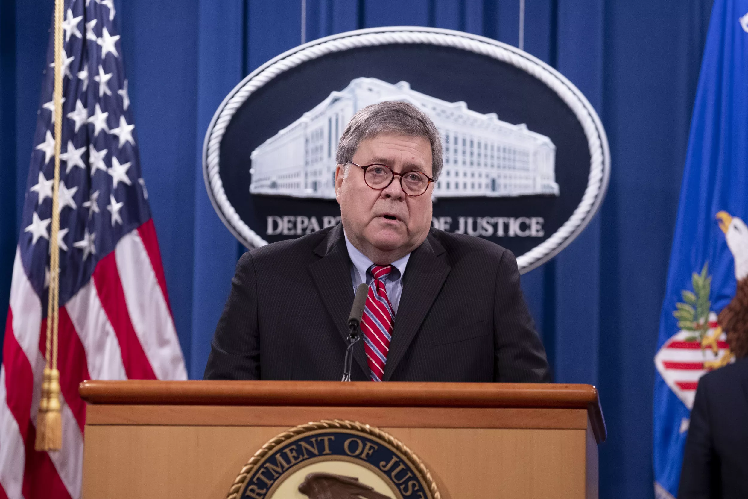 Bill Barr Pushes Back as Fox News Host Suggests FBI Trump Raid Unnecessary - Vimarsana News