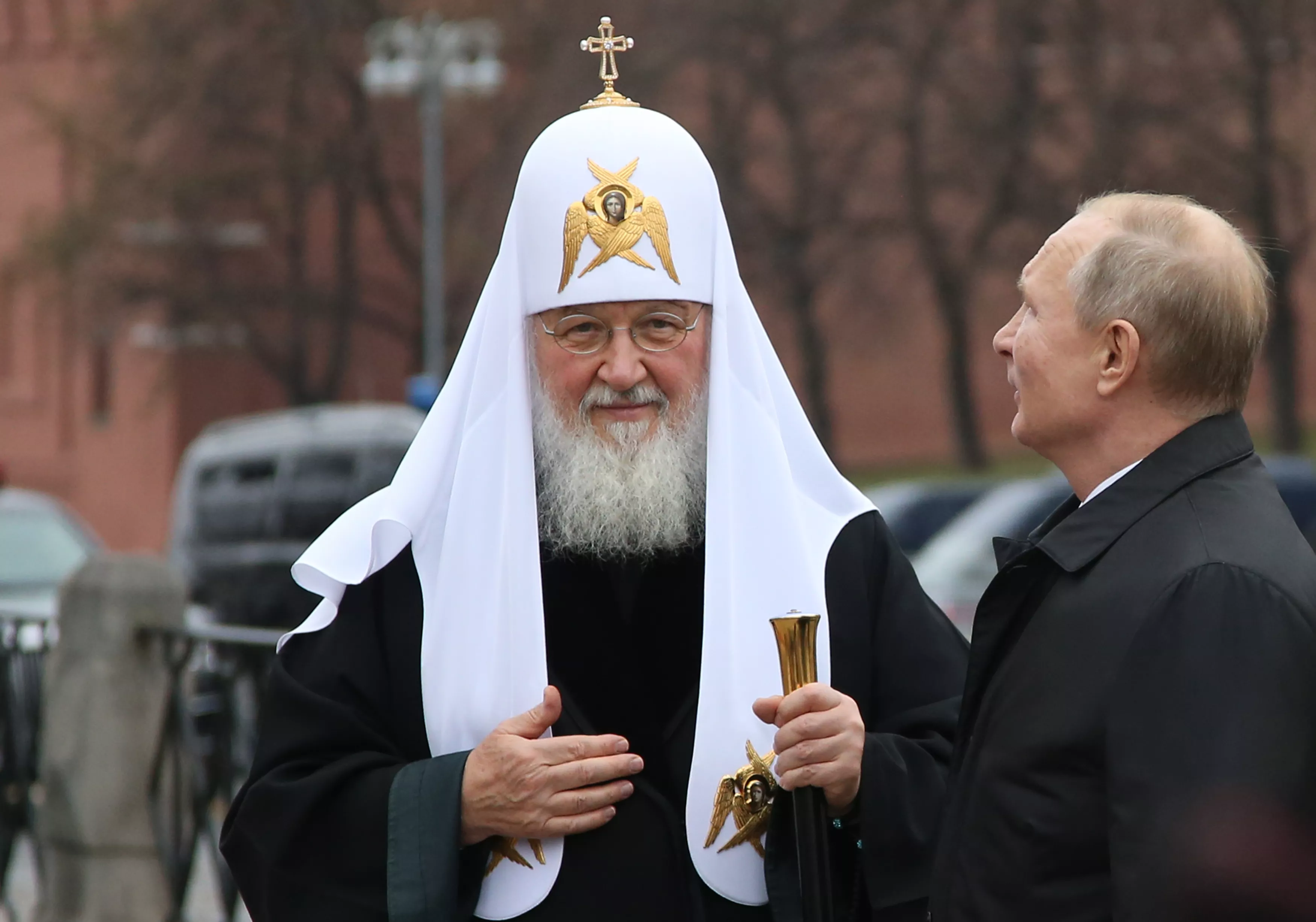 Putin's Top Priest Takes Aim at Wealthy Russians: 'The Way to Hell' - Vimarsana News