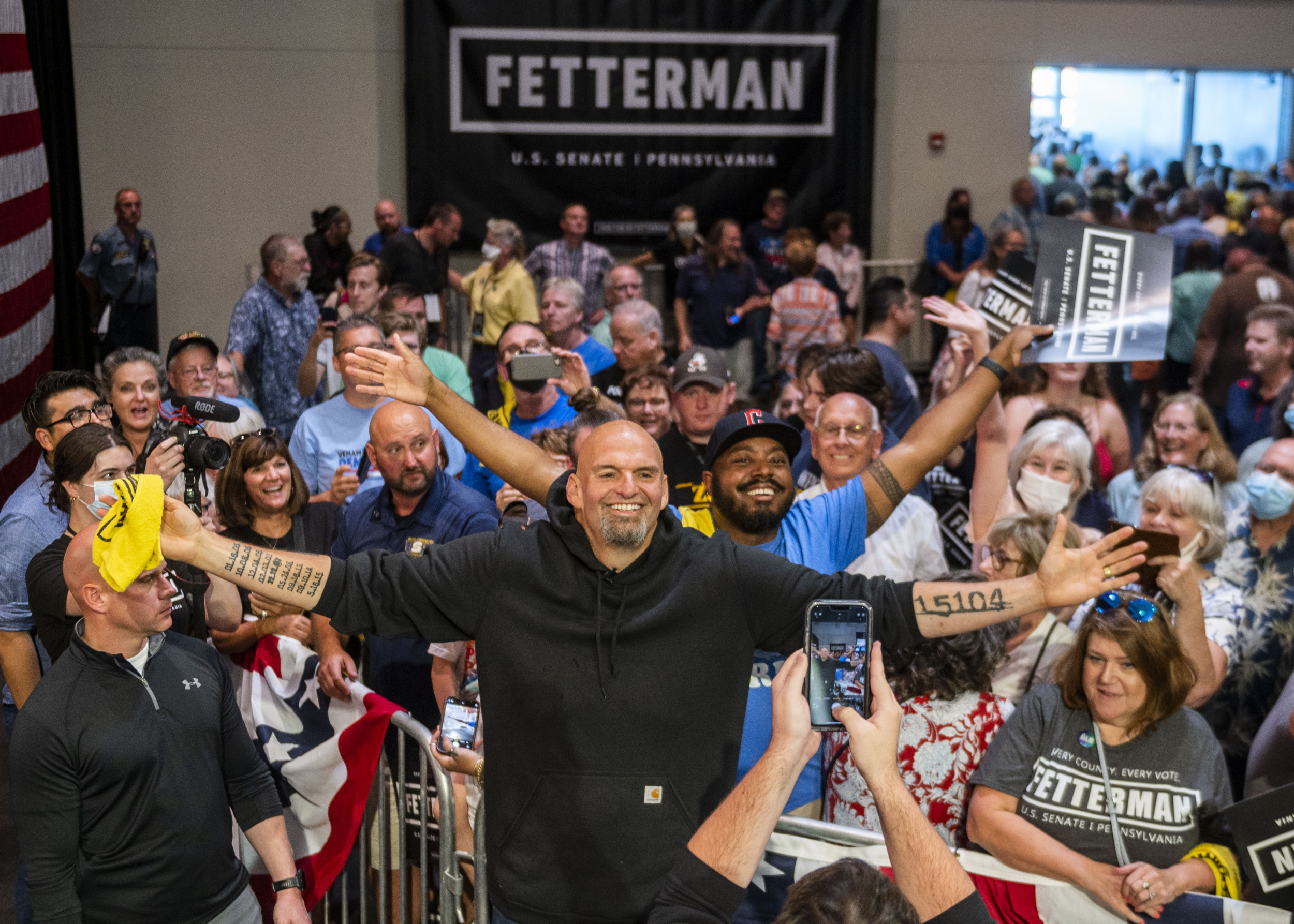 Pittsburgh Paper Calls On Fetterman To Debate Dr. Oz: 'Serious Concerns'