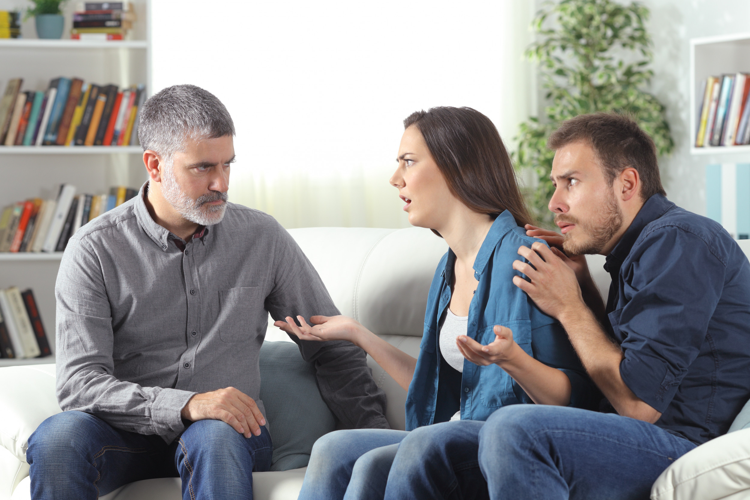 The speaker believes that. Злой папа и взрослая дочь. Talking with father in Dark.