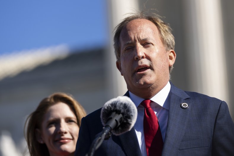 Ken Paxton Lead Lags
