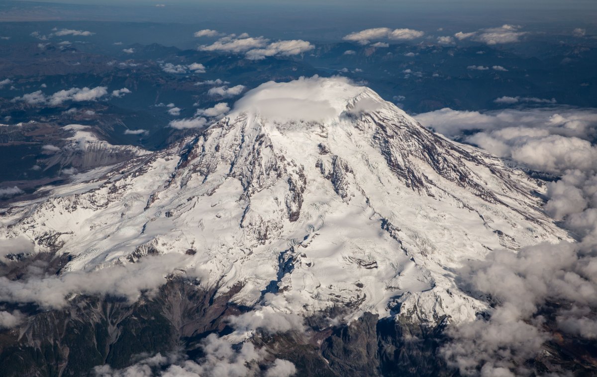 Video Sparks Concern Mt. Rainier Is Erupting