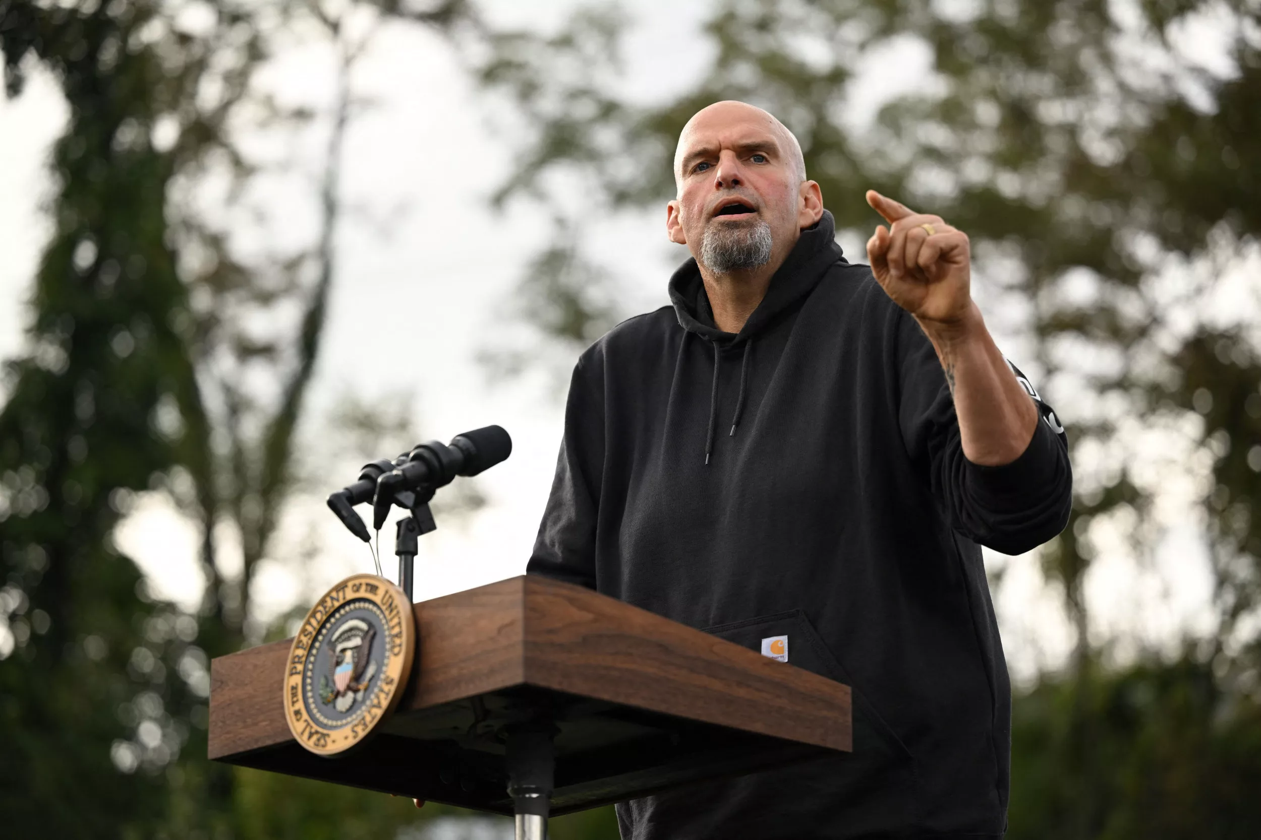 John Fetterman Agrees to Debate Mehmet Oz After Intense Health Scrutiny - Vimarsana News