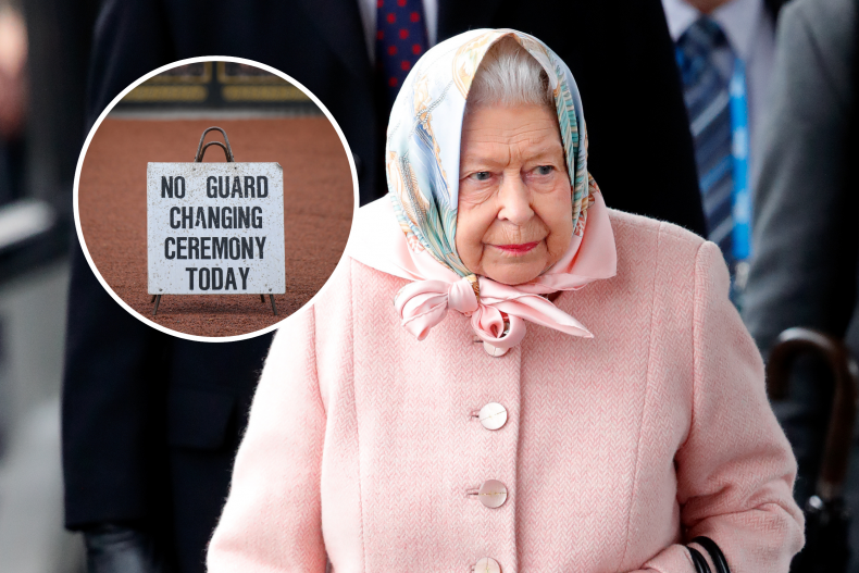 Buckingham Palace Sign Queen Elizabeth Health Concerns