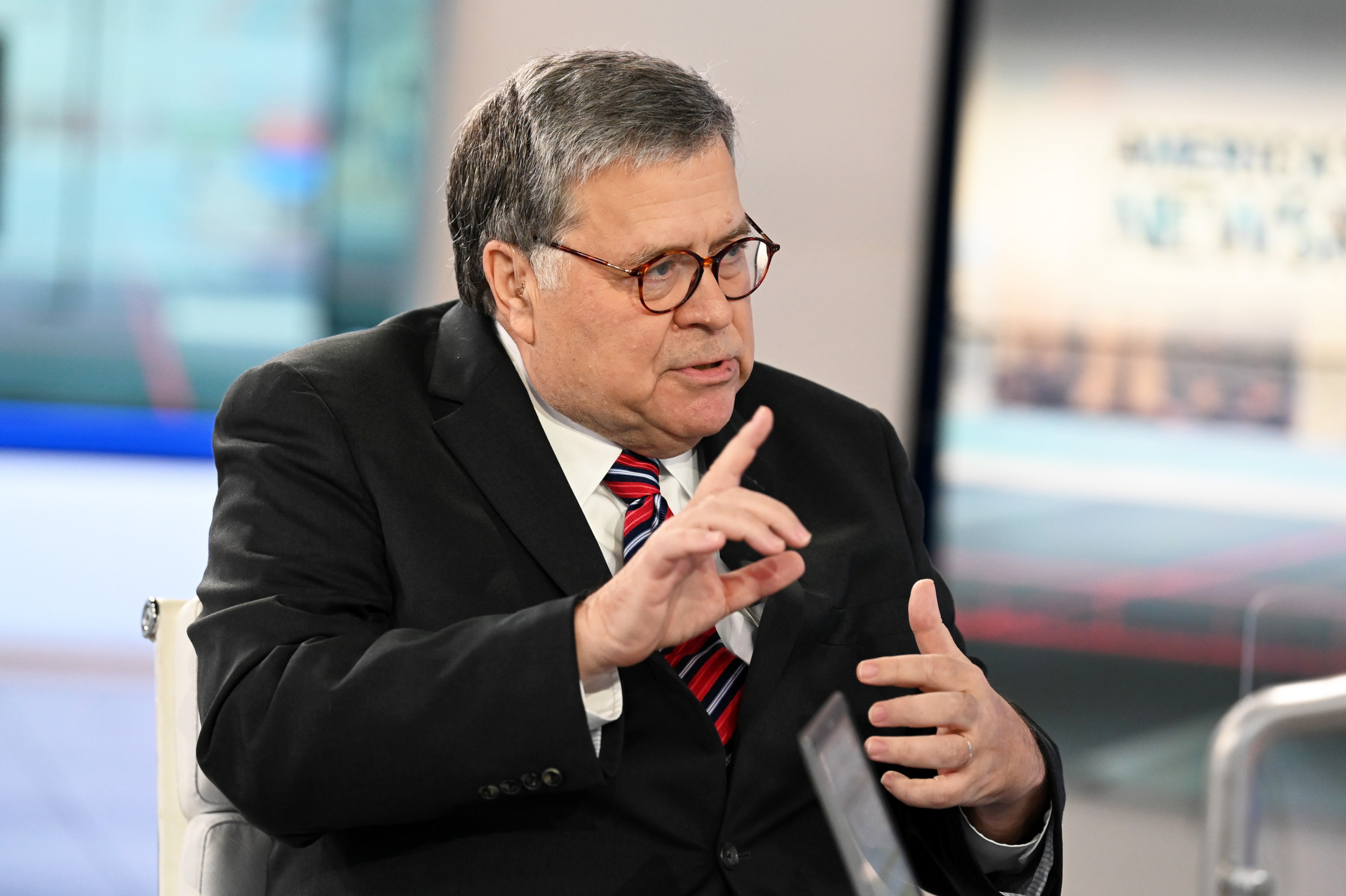 Bill Barr would be “implicated” in Trump’s “crimes”: Michael Cohen