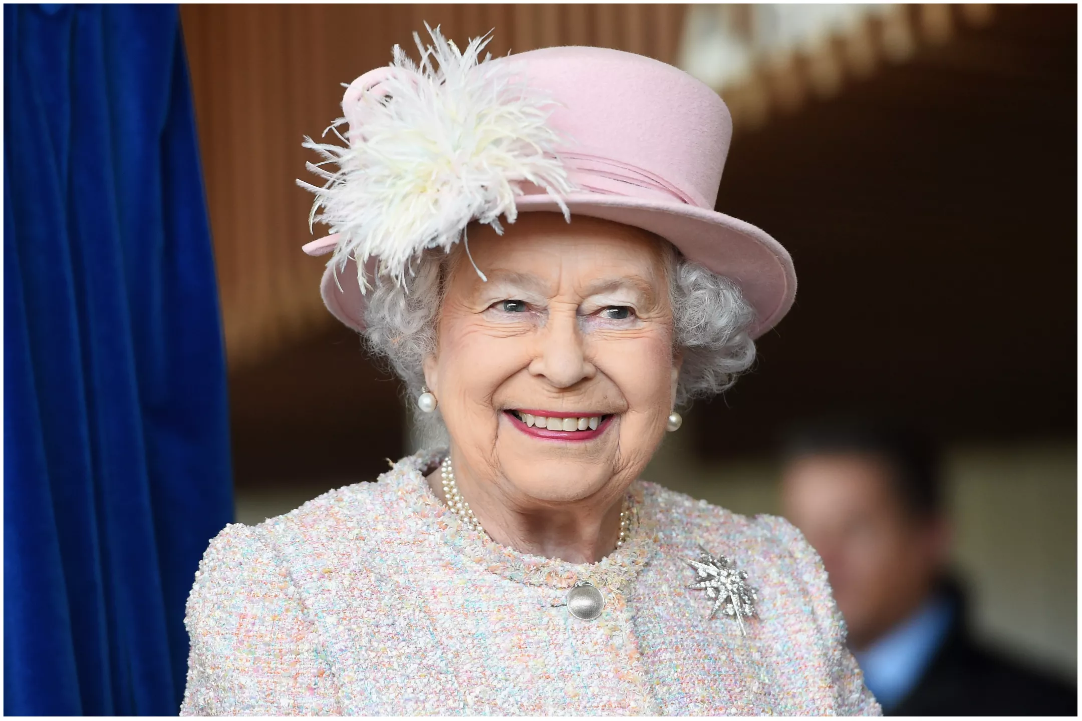 Locals Smash Windows of Restaurant After Owner Celebrated Queen's Death - Vimarsana News