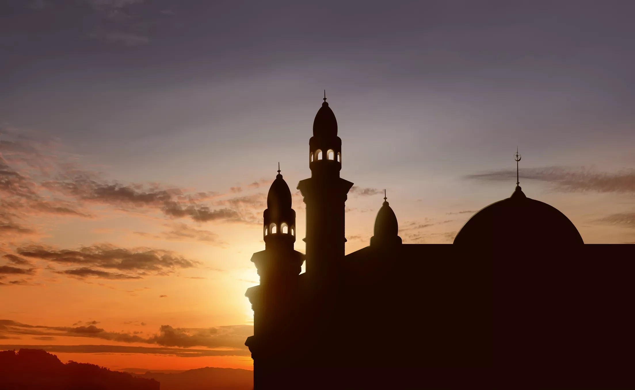 Drought Exposes Mosque Submerged in Reservoir Over 30 Years Ago - Vimarsana News