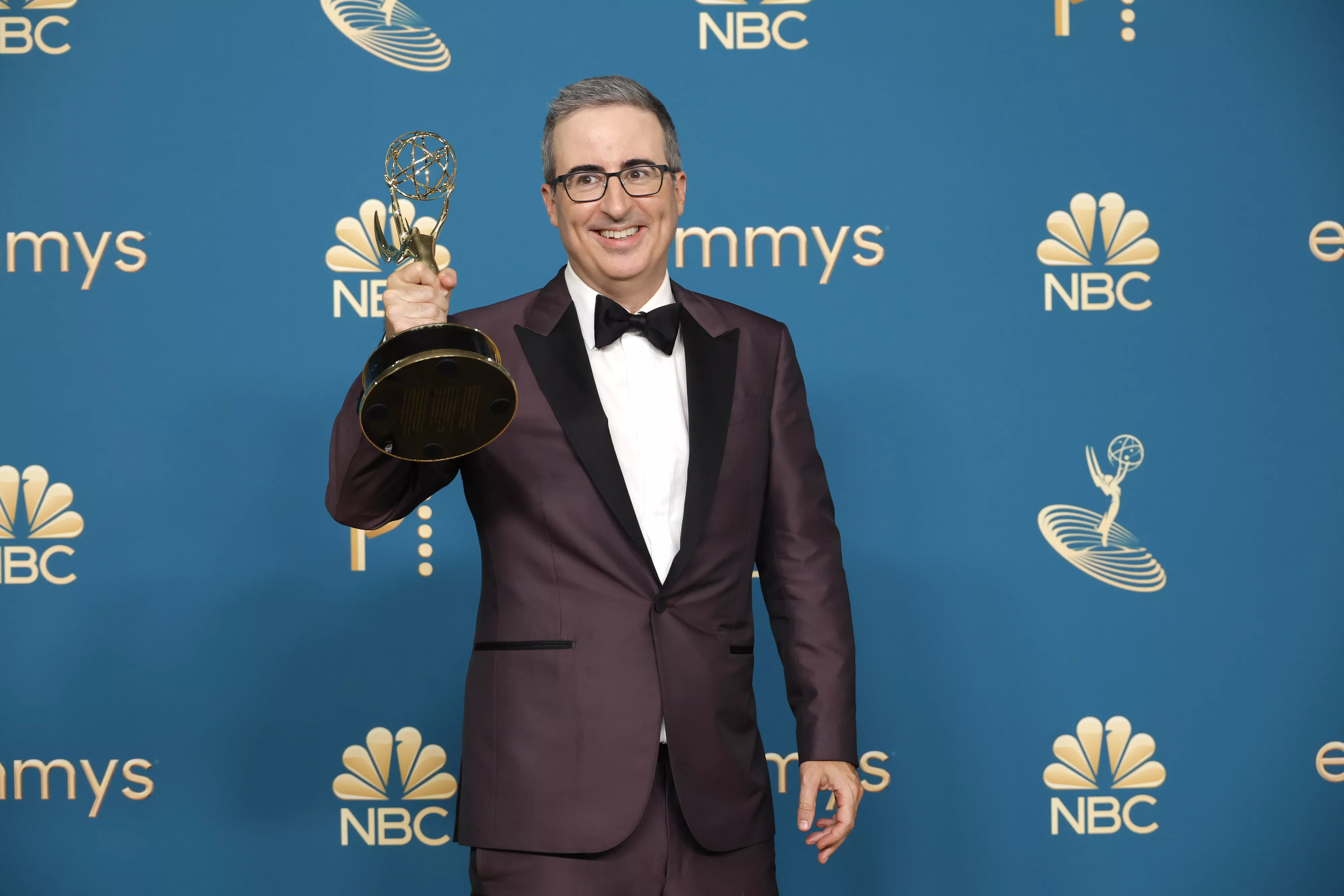 Censored Queen Jokes From John Oliver Draws Backlash From Brits - Vimarsana News