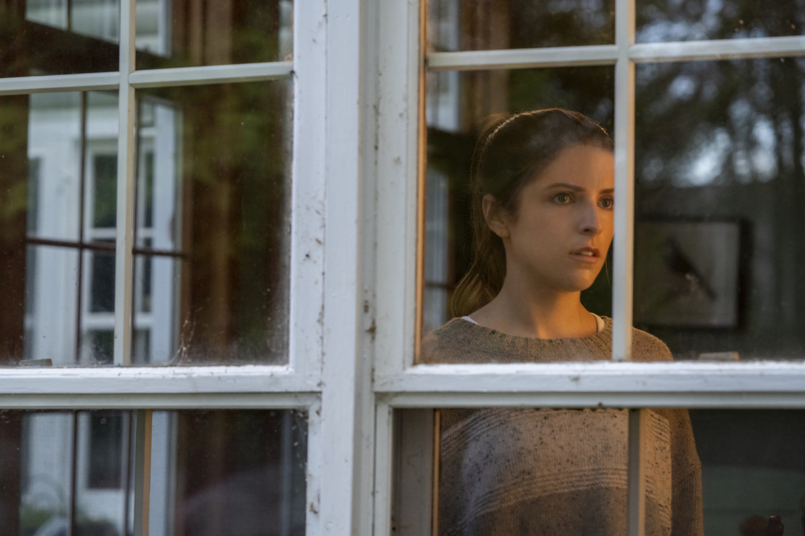 Anna Kendrick Gives Chilling Performance In Alice Darling Official Clip Newsweek