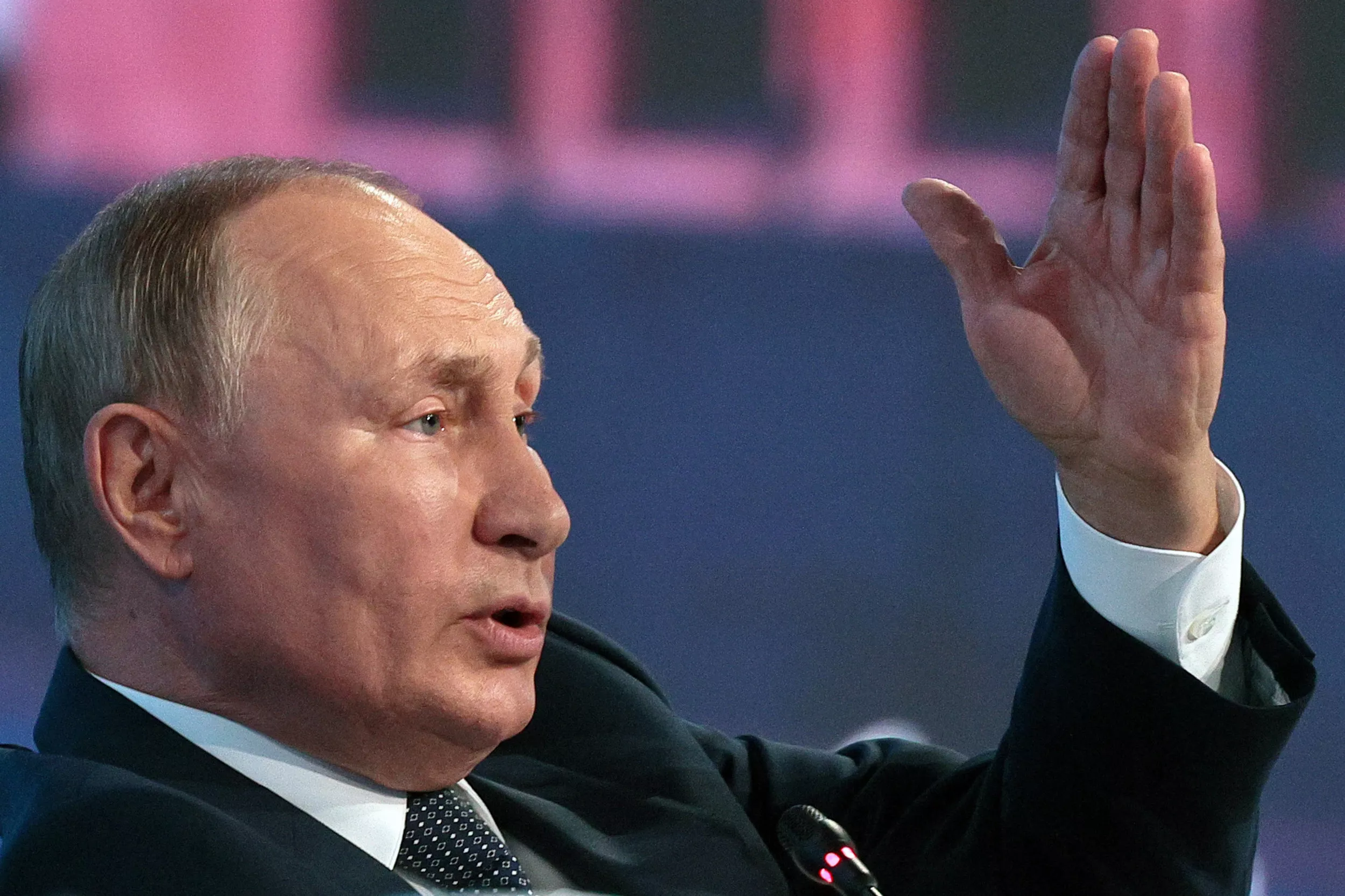Will Putin, Losing Control in Ukraine, Reach for Nuclear Weapons? - Vimarsana News