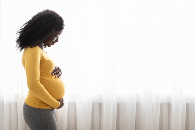 Shock As Woman Gives Birth On American Airlines Flight: 'Welcome Baby Air' - Newsweek 2 Pregnant Woman