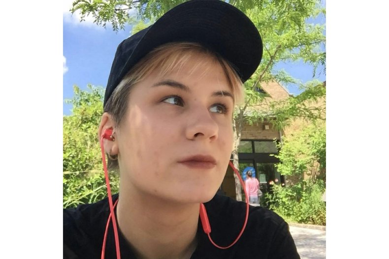 Anna Mishonova Escaped Ukraine in March