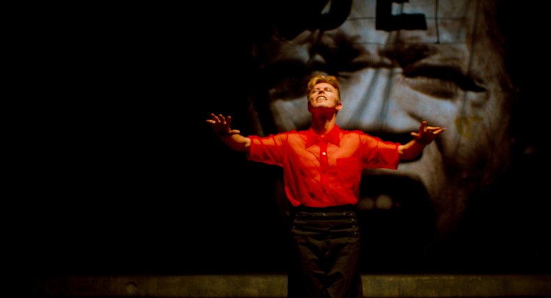 David Bowie still Moonage Daydream