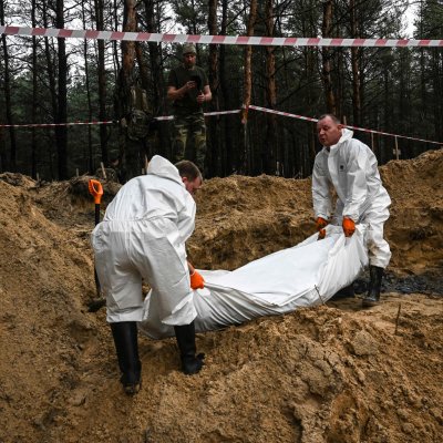 Body in Mass Grave